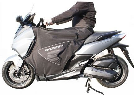 [BAGSTER] Bagster Apron BOOMERANG HONDA FORZA 125 2015, Black | XTB140
