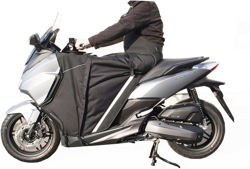[BAGSTER] Bagster Apron WINZIP FORZA 125 HONDA 2015, Black | XTB170