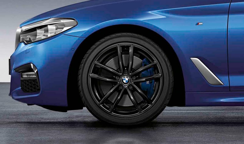 BMW純正Alufelge M double -Spoke 662 Black Glossy 9j x 18 et 44リアアクスル5シリーズG30 G31 | 36108093916