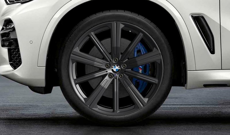 BMW本物の完全なホイールMパフォーマンススタースポーク749ジェットブラックマット22インチX5 G05 LCI X6 G06 LCI RDCI（ミキシングタイヤ）| 36115A6C3F1