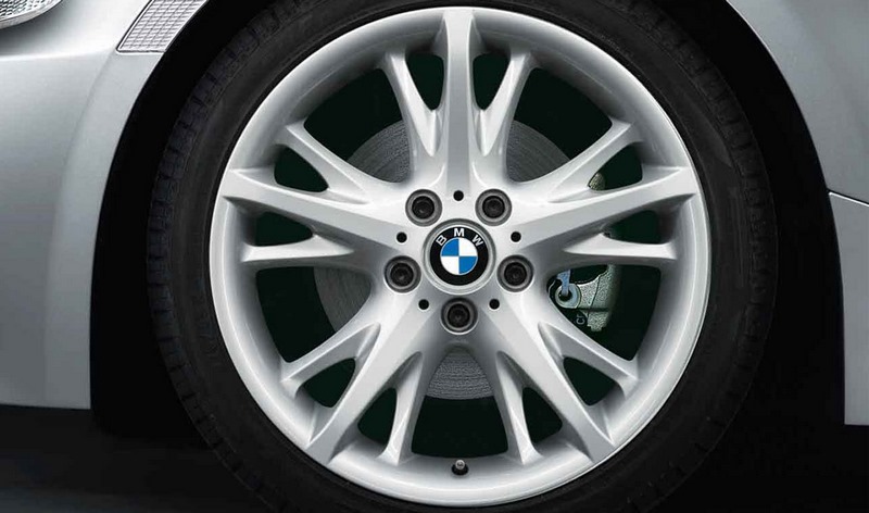BMW本物のAlufelge Sternspeiche 241 8.5j X 18 ET 50シルバーリアアクスルZ4 E85 E86 | 3611677774