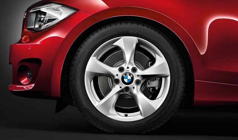 BMW本物のAlufelge Streamline 370 Silver 7.5J X 17 ET 47リアアクスル（車両の右側）1シリーズE82 E87 E88 | 36116797518