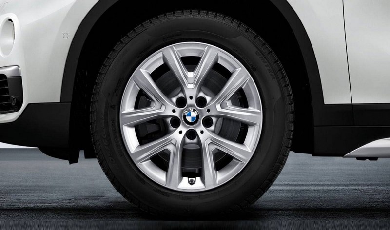 BMW本物のAlufelge Y-Speiche 574 Reflex Silver 6J X 17 et 47 Front Axle / Lear Axle 2er F45 F46 | 36116884815
