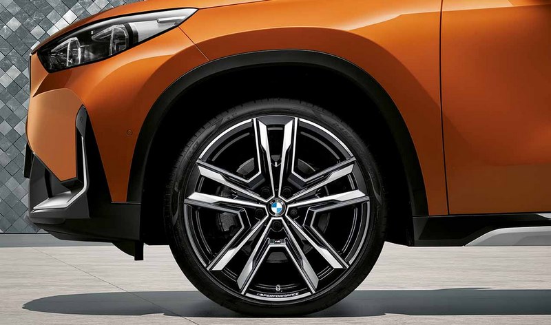 BMW本物のアルフェルジMパフォーマンスダブルペーク877 Bicolor（Jet Black Uni / Gloss Mill）8J X 21 ET 46フロントアクスル /リアアクスルX1 U11 X2 U10 | 36116898043