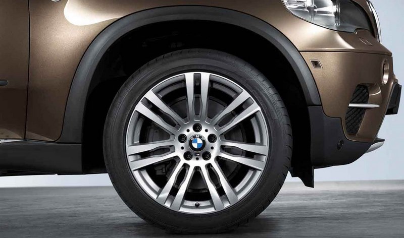 BMW本物のAlufelge M double -pear 333 bicolor（Orbit Gray / Glossy）11j x 20 ET 37リアアクスルX6 E71 | 36117845860