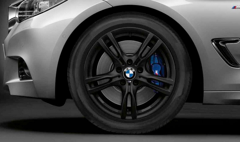 BMW純正Alufelge M Sternpeans 400 Black 8J X 18 ET 34 FRONT AXLE / LEAR AXLE 3シリーズF30 F34 4シリーズF32 F33 F36 | 36118099473