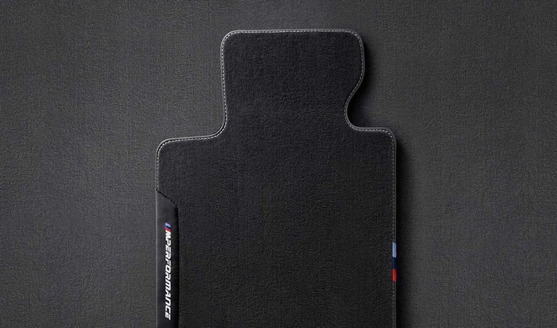 BMW純正MパフォーマンスフットブラットX1 F48 LCI | 51472467897
