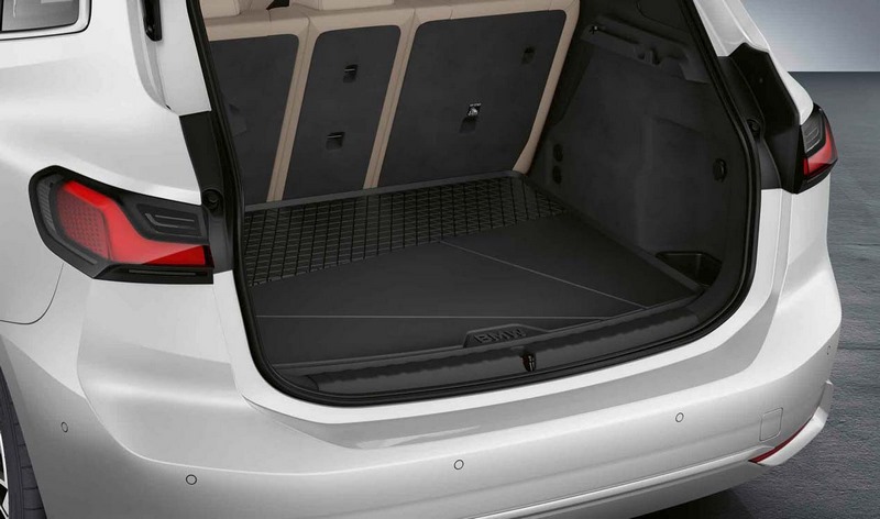 BMW純正Luggelepage Mat 2シリーズU06 | 51475A49B64