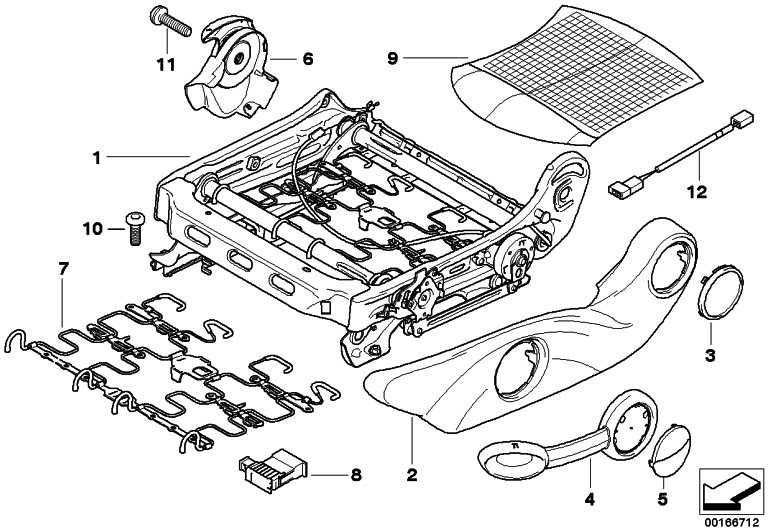 右のカーボンブラックミニ上のBMW純正開口部（52102757640）| 52102757640