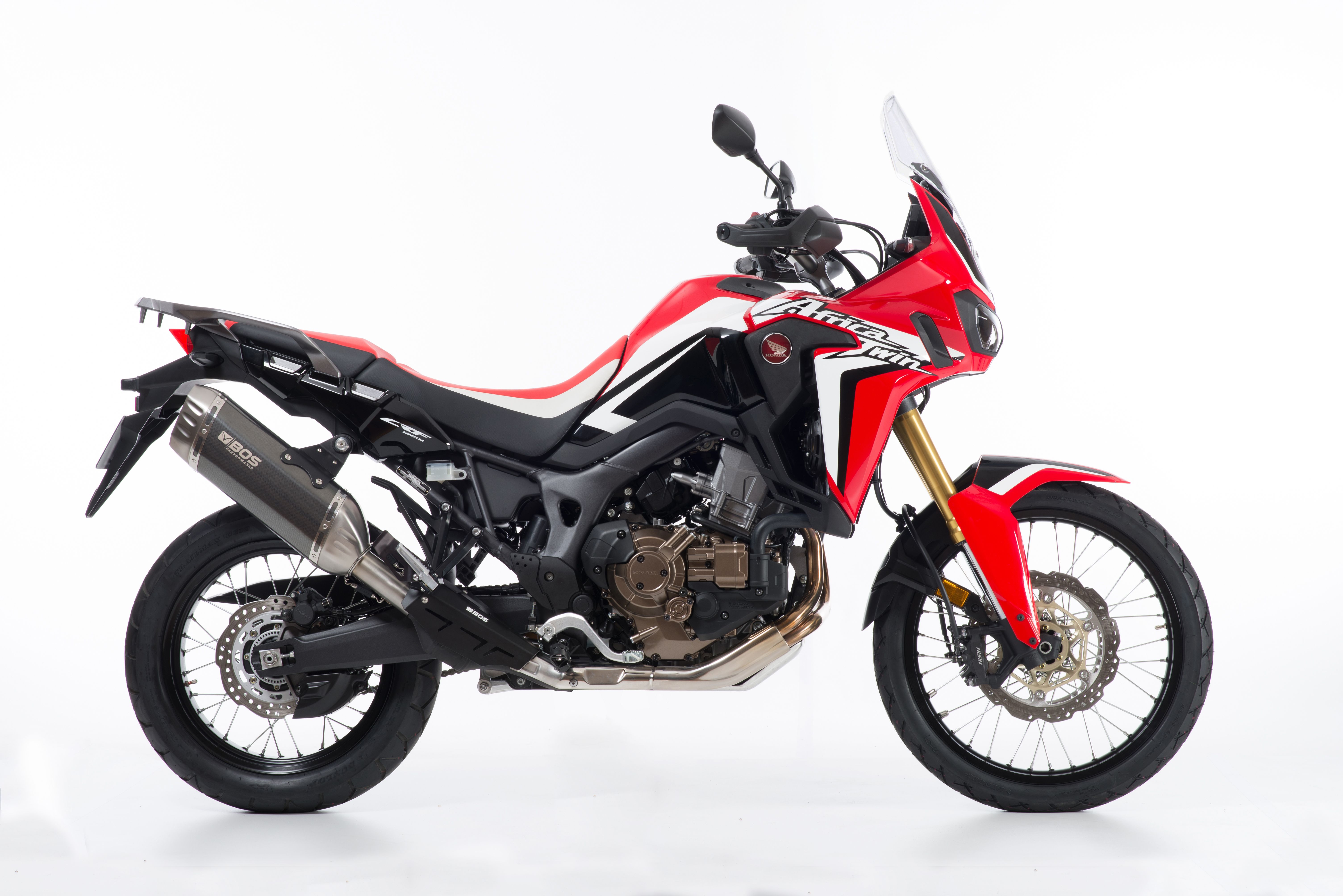 BOS DESERT FOX SLIP/ON EG EURO 4, CARBON STEEL | 1640210CS - Webike Thailand