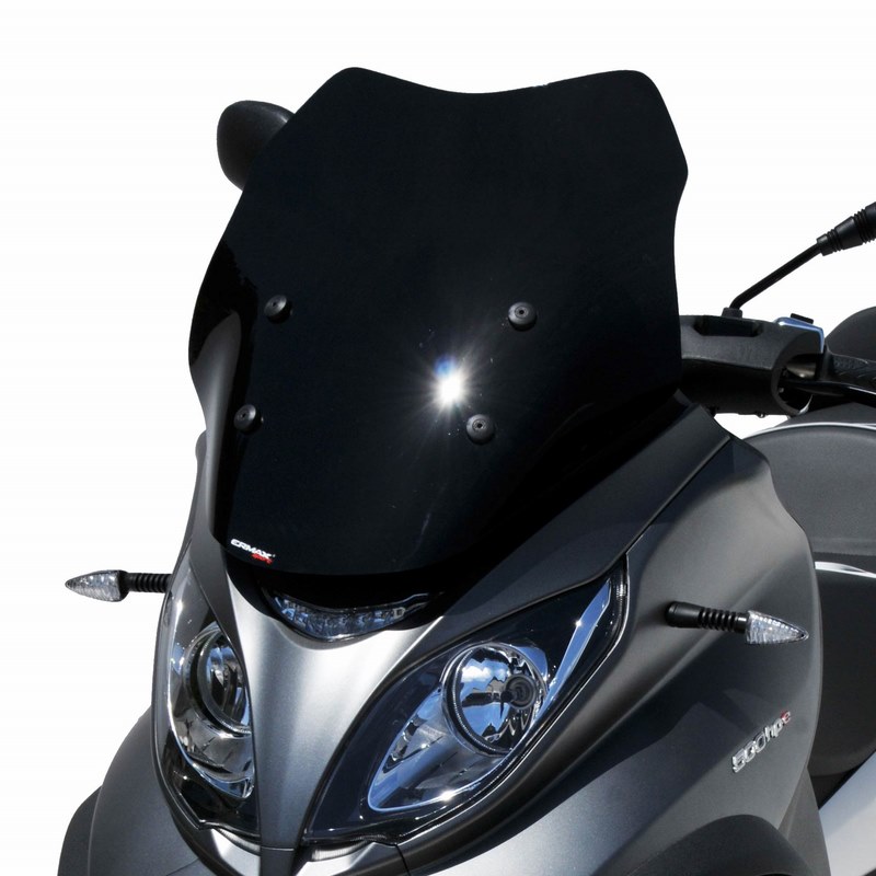 Ermax sport screen 51 cm  ermax for MP3 350 and 500 HPE Sport-Business  2018-2019 sky blue  | 0353015-00 - Webike Thailand