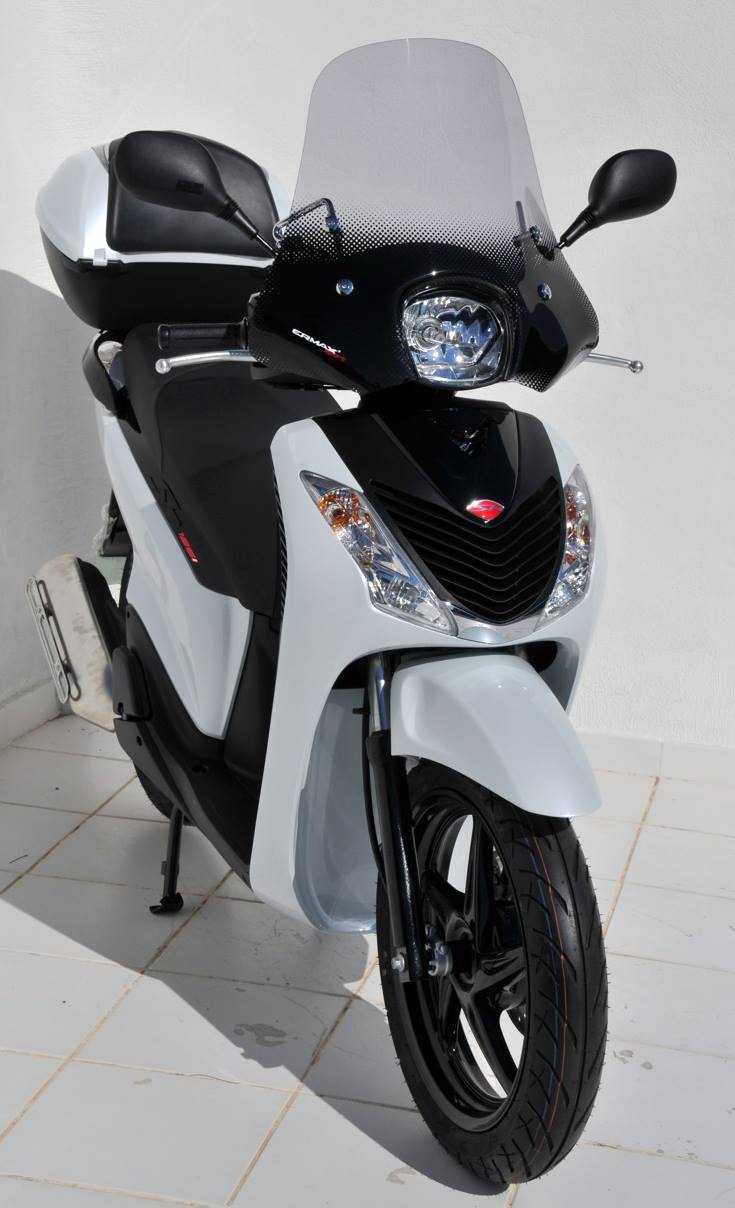 Ermax pare shield ermax sportivo 45cm for honda SHI 125/150 2001/2012 omega cut /SH  clear  | SP0101109 - Webike Thailand