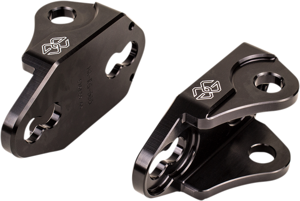 GILLES TOOLING ADAPTOR PLATE KIT BK - Webike Thailand