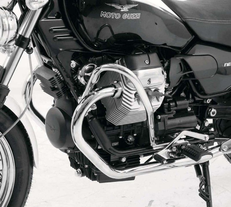 Hepco & Becker Engine protection bar-chrome for Moto Guzzi Nevada Classic V 750 ie / Aquilia Nera | 501506 00 02 - Webike Thailand