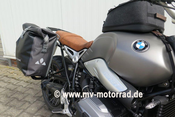 MV Motorrad / エムブイ　モトラッド Luggage Rack for Passengers Footrest for BMW Solo Drivers - Aluminum, in new Design - 905316alu-bmw