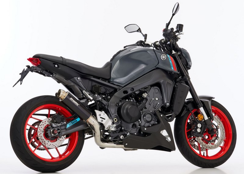 SHARK SRC 4 complete exhaust system 3-1 super short, Black, Round | 845082 - Webike Thailand