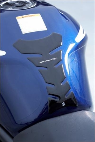 Suzuki Tankpad black gsx1250fa/l0 | 990D0-18H00-PAD - Webike Thailand